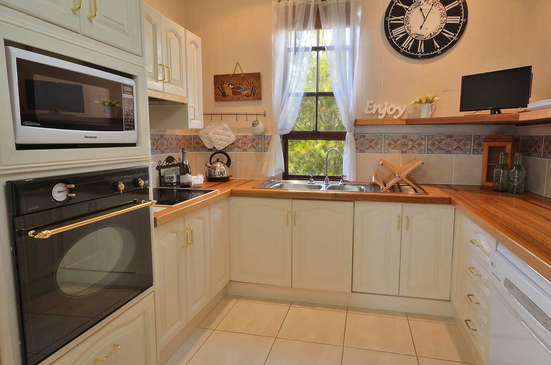 Peppermint Cottage Curious Cottages